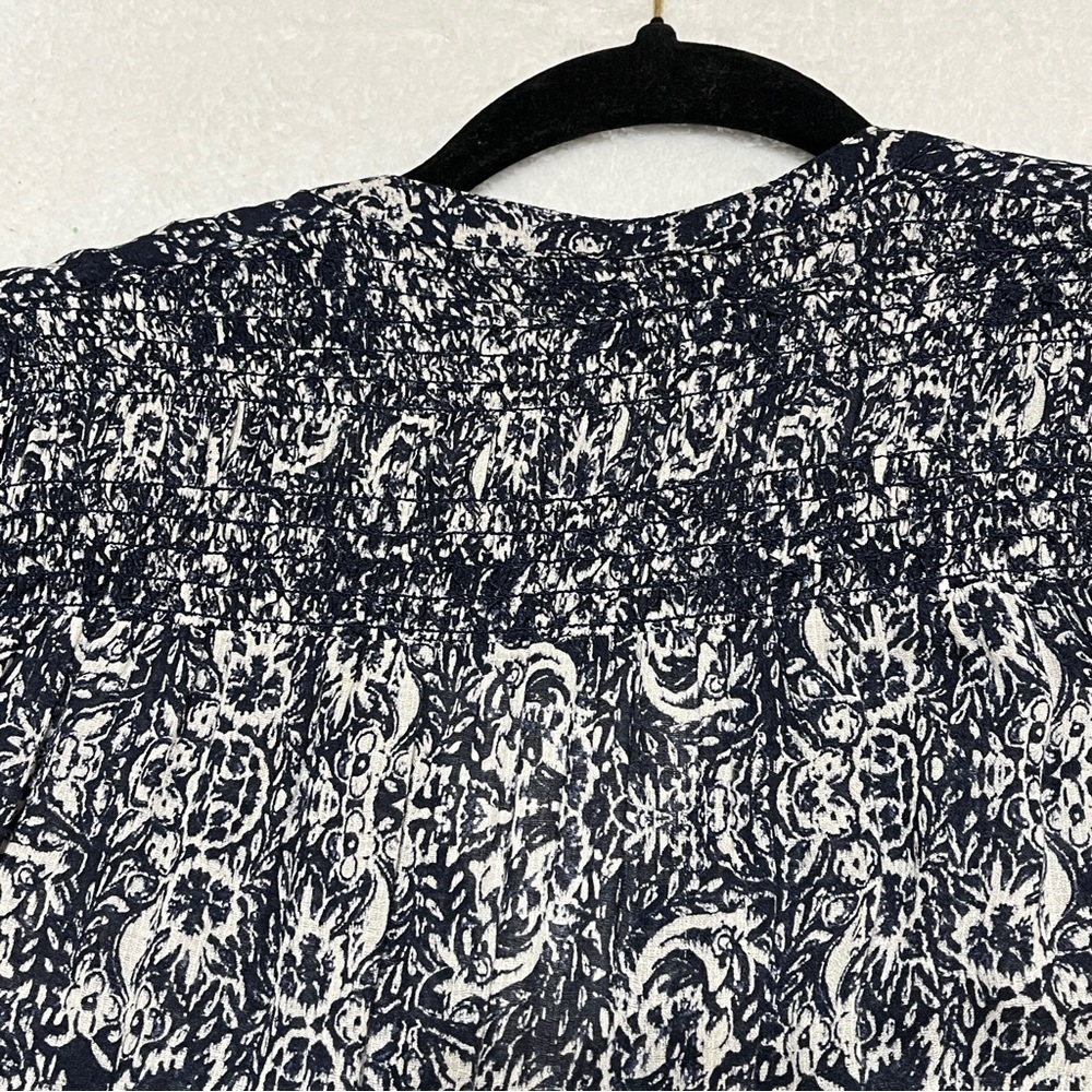 Lucky Brand Navy Cream Boho Peasant Blouse Large Flowy V-Neck Patterned Top - Picture 4 of 11